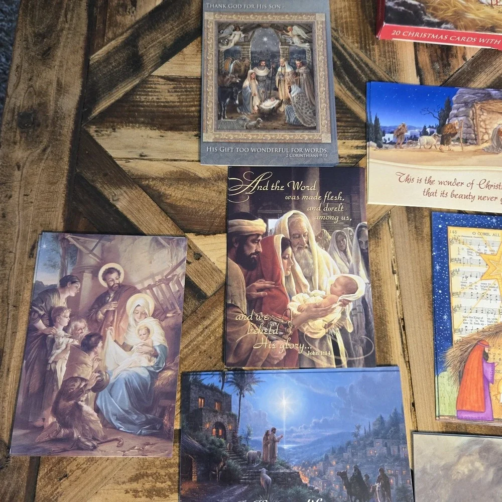 Leanin' Tree The Christmas Story Boxed Christmas Cards 20 Cards 22 Envelopes KJV